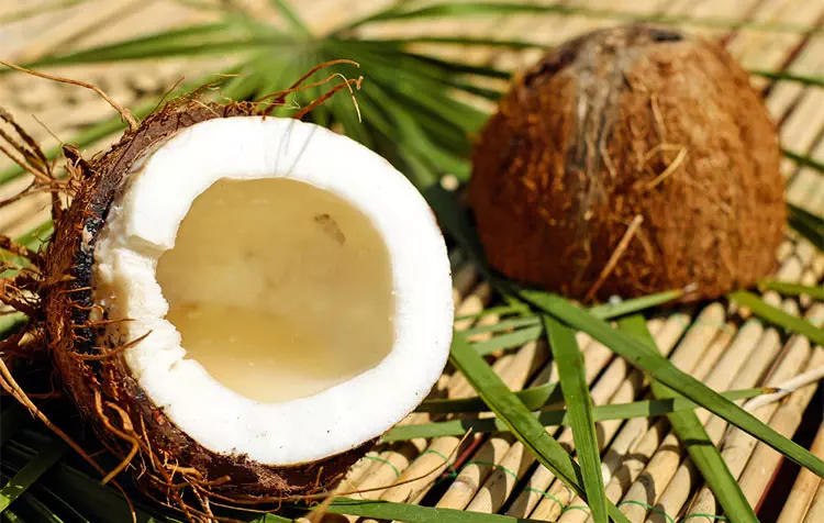The best natural low lather ingredient = coconut